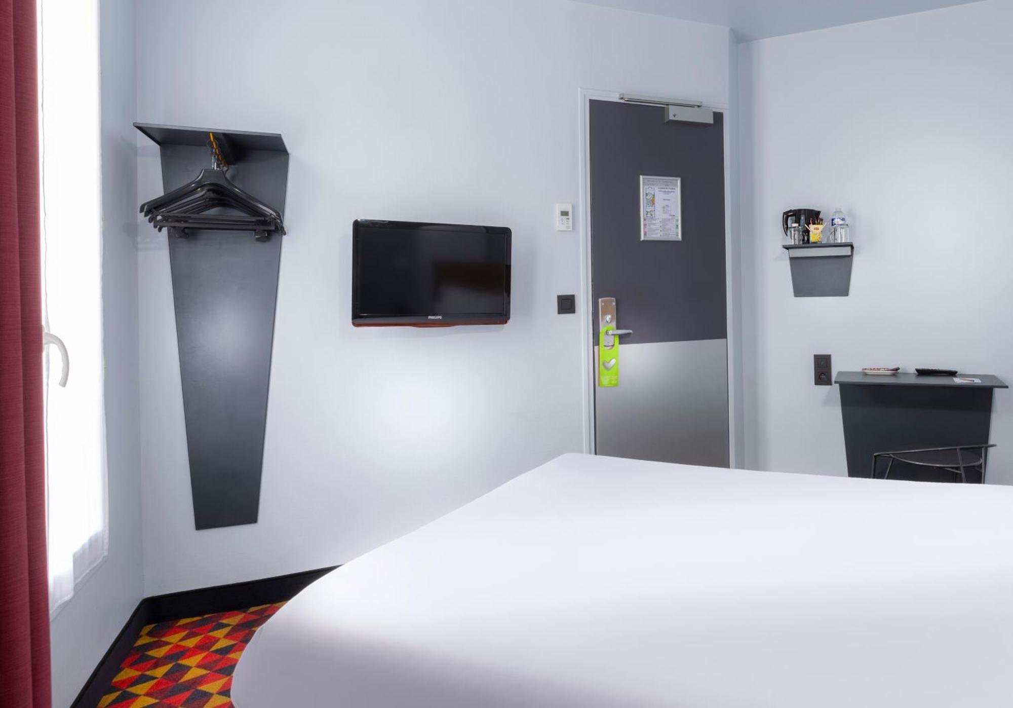 Chambre Double Confort - Cour
